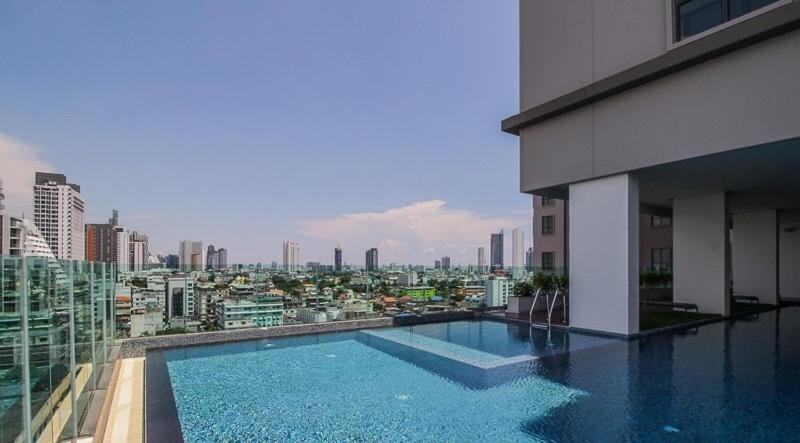Wooden Suites  Bangkok Exterior foto