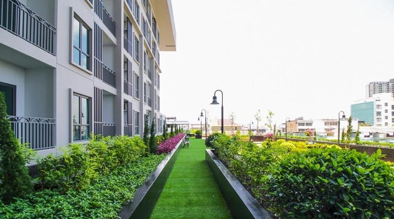 Wooden Suites  Bangkok Exterior foto